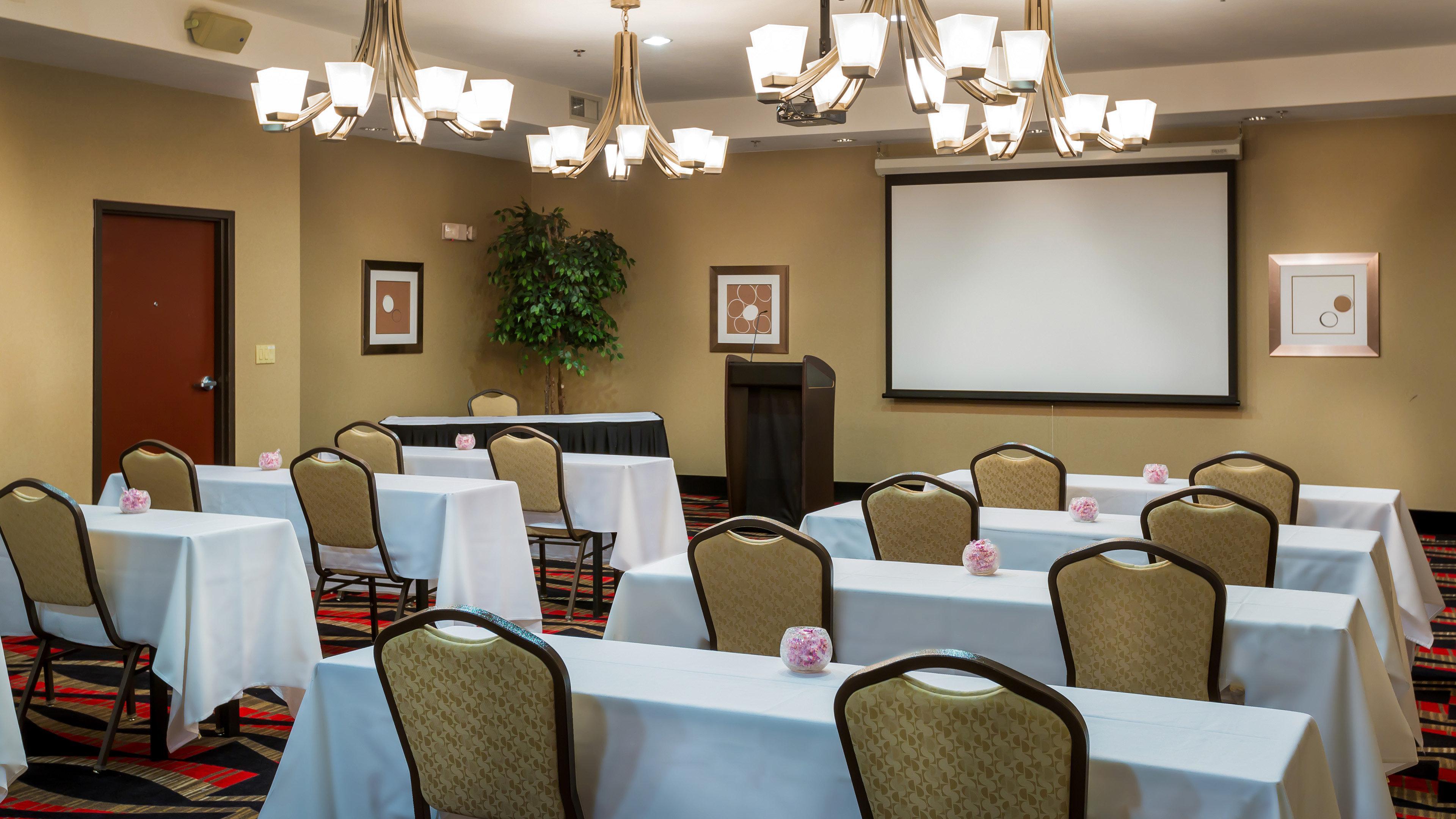 Holiday Inn Oklahoma City Airport By Ihg Bagian luar foto